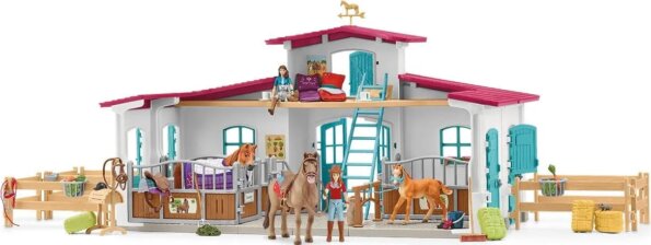 Schleich Horse Club, Lovas központ