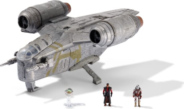 Star Wars, Csillagok háborúja Razor Crest csatahajó, Mandalorian, Greef Karga és Baby Yoda figurával