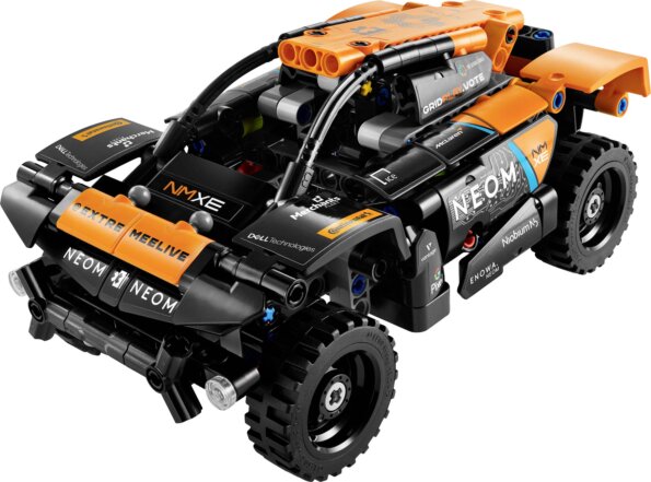 LEGO® Technic, NEOM McLaren Extreme E Race Car LEGO® Technic, NEOM McLaren Extreme E Race Car