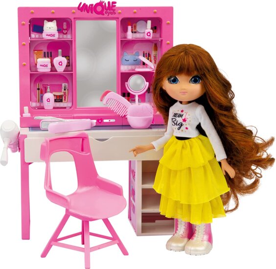 Unique Eyes, Bűvös szemű baba szépségszalonnal