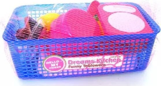 Edénykészlet kosárban