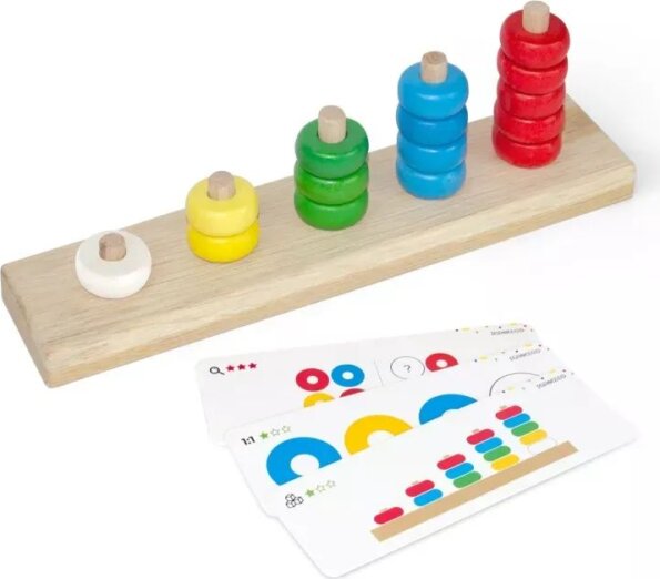 Fa piramisépítő készlet számoláshoz