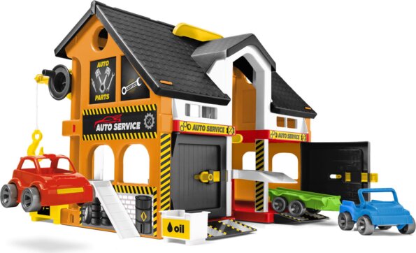 Wader, Play House Emeletes autószervíz