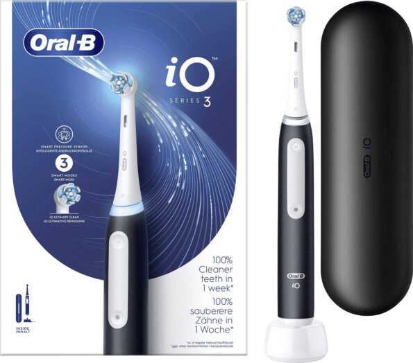 Oral-B iO Series 3 Matt Black elektromos fogkefe, Fekete-Fehér