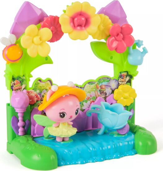 Gabi babaháza mozi, Kristály kert erkély