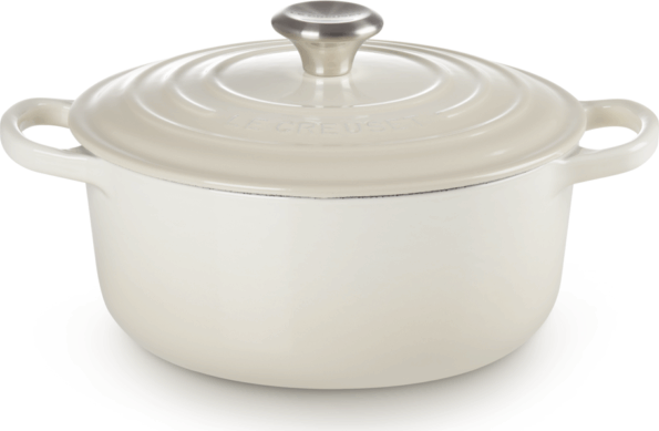 Le Creuset Signature kerek öntöttvas sütő-főzőedény, 20cm, 2,4 l, habcsók Le Creuset Signature kerek öntöttvas sütő-főzőedény, 20cm, 2,4 l, habcsók