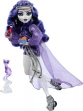 Monster High, Spectra baba