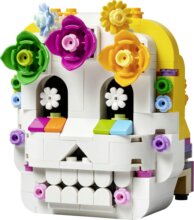 LEGO® Icons, A holtak oltára
