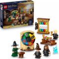LEGO® Harry Potter, Roxfort™ kastély, A Teszlek Süveg kiválasztási ceremóniája