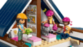 LEGO® Friends, Lovarda és lovasiskola