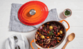 Le Creuset Signature ovális öntöttvas sütő-főzőedény, 35cm, 8,9 l, vulkán