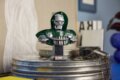 LEGO® Marvel, Doctor Doom mellszobor