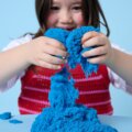 Spin Master, Kinetic Sand kék gyurmahomok