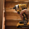 Dewalt DCF887NT 18V XR Li-Ion Akkus Ütvecsavarozó, Akku és töltő nélkül