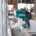 Makita DFS452 18V Li-Ion LXT Akkus Csavarbehajtó, Akku és töltő nélkül