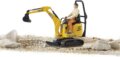 Bruder JCB 8010 CTS mini kotrógés építőmunkás figurával