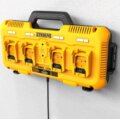 Dewalt DCB104-QW négyutas töltő