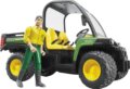 Bruder John Deere Gator XUV 855D teherautó, sofőrrel