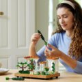 LEGO® Icons, Kert szökőkutakkal