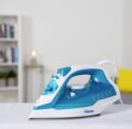 Tristar ST-8320 gőzölős vasaló, 2600W, fehér-kék