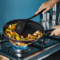 Tefal D5220883 Resist Intense serpenyő, 32cm