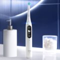 Oral-B iO Series 6 White elektromos fogkefe, Fehér
