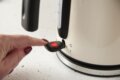 Russell Hobbs Colours Plus Jasmine 28510-70 vízforraló, 1,7 l