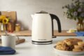 Russell Hobbs Colours Plus Jasmine 28510-70 vízforraló, 1,7 l