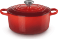 Le Creuset Signature kerek öntöttvas sütő-főzőedény, 24cm, 4,2 l, cseresznyepiros