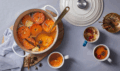 Le Creuset Signature kerek öntöttvas sütő-főzőedény, 26cm, 5,3 l, habcsók